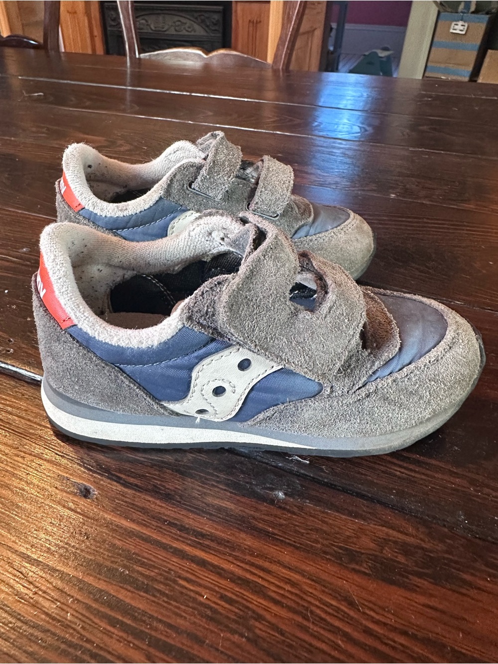Kids Grey & Blue Retro Velcro Saucony Jazz Sneakers